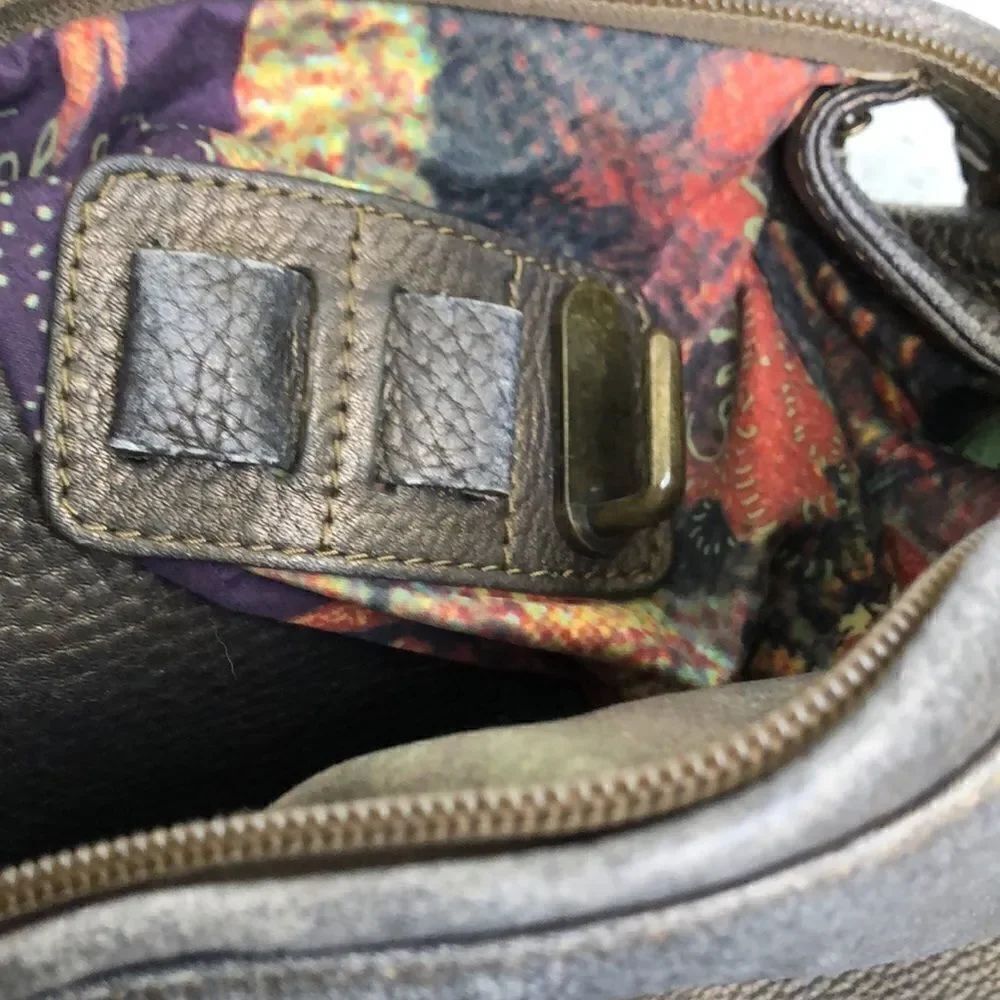 Carlos Falchi bag - Picture 6 of 8